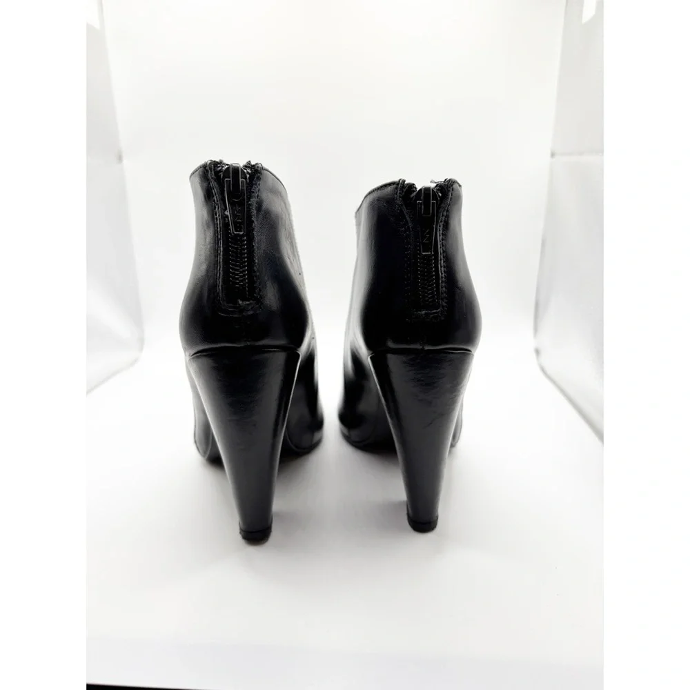 Zara‎ Pointed Toe Faux Leather Booties